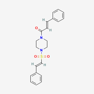 molecular formula C21H22N2O3S B2541371 (E)-3-phenyl-1-[4-[(E)-2-phenylethenyl]sulfonylpiperazin-1-yl]prop-2-en-1-one CAS No. 931066-70-5