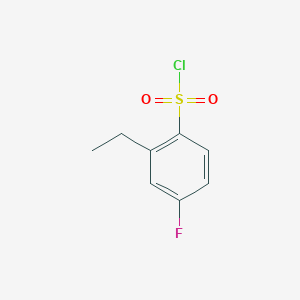 molecular formula C8H8ClFO2S B2541908 2-乙基-4-氟苯磺酰氯 CAS No. 2470435-95-9