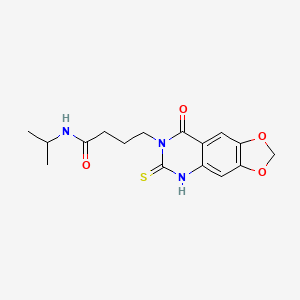 molecular formula C16H19N3O4S B2542157 N-异丙基-4-(8-氧代-6-硫代-5,8-二氢[1,3]二氧杂环[4,5-g]喹唑啉-7(6H)-基)丁酰胺 CAS No. 688054-15-1