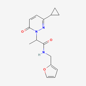 molecular formula C15H17N3O3 B2542358 2-(3-cyclopropyl-6-oxopyridazin-1(6H)-yl)-N-(furan-2-ylmethyl)propanamide CAS No. 2034425-74-4