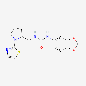 molecular formula C16H18N4O3S B2542891 1-(Benzo[d][1,3]dioxol-5-yl)-3-((1-(thiazol-2-yl)pyrrolidin-2-yl)methyl)urea CAS No. 1788556-61-5