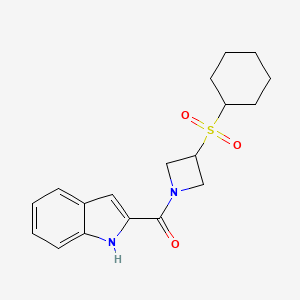 molecular formula C18H22N2O3S B2543765 (3-(环己基磺酰基)氮杂环丁-1-基)(1H-吲哚-2-基)甲酮 CAS No. 1797017-66-3