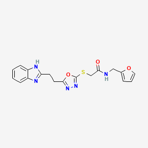 molecular formula C18H17N5O3S B2544737 2-((5-(2-(1H-benzo[d]imidazol-2-yl)ethyl)-1,3,4-oxadiazol-2-yl)thio)-N-(furan-2-ylmethyl)acetamide CAS No. 1226448-26-5