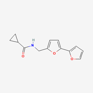 molecular formula C13H13NO3 B2545247 N-([2,2'-bifuran]-5-ylmethyl)cyclopropanecarboxamide CAS No. 2034489-76-2