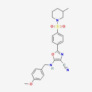 5-((4-Methoxybenzyl)amino)-2-(4-((3-methylpiperidin-1-yl)sulfonyl)phenyl)oxazole-4-carbonitrile