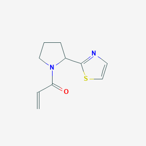 1-[2-(1,3-Thiazol-2-yl)pyrrolidin-1-yl]prop-2-en-1-one