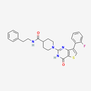 molecular formula C26H25FN4O2S B2545656 1-[7-(2-Fluorphenyl)-4-oxo-3,4-dihydrothieno[3,2-d]pyrimidin-2-yl]-N-(2-Phenylethyl)piperidin-4-carboxamid CAS No. 1242897-04-6