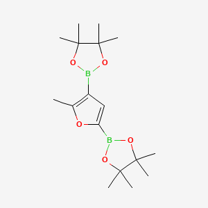 molecular formula C17H28B2O5 B2546726 4,4,5,5-Tetramethyl-2-[5-methyl-4-(4,4,5,5-tetramethyl-1,3,2-dioxaborolan-2-YL)furan-2-YL]-1,3,2-dioxaborolane CAS No. 2377607-50-4