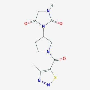 molecular formula C11H13N5O3S B2547387 3-(1-(4-Methyl-1,2,3-thiadiazole-5-carbonyl)pyrrolidin-3-yl)imidazolidine-2,4-dione CAS No. 2320819-49-4