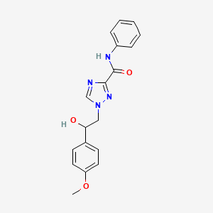 molecular formula C18H18N4O3 B2547852 1-[2-羟基-2-(4-甲氧基苯基)乙基]-N-苯基-1H-1,2,4-三唑-3-甲酰胺 CAS No. 2108823-09-0