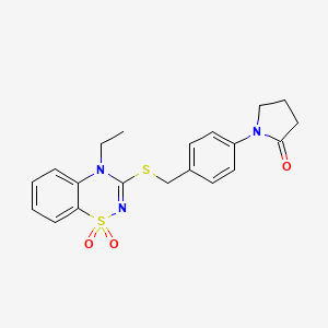 molecular formula C20H21N3O3S2 B2547988 1-(4-(((4-ethyl-1,1-dioxido-4H-benzo[e][1,2,4]thiadiazin-3-yl)thio)methyl)phenyl)pyrrolidin-2-one CAS No. 1030089-06-5