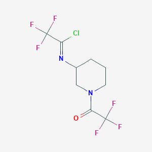 molecular formula C9H9ClF6N2O B2550726 2,2,2-三氟-N-[1-(2,2,2-三氟乙酰基)哌啶-3-基]乙酰亚胺氯 CAS No. 2375276-05-2