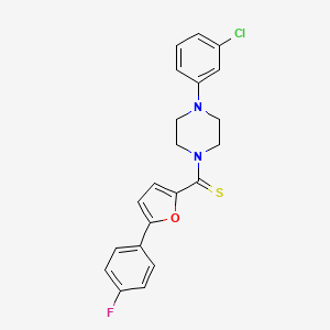 molecular formula C21H18ClFN2OS B2551296 (4-(3-Chlorophenyl)piperazin-1-yl)(5-(4-fluorophenyl)furan-2-yl)methanethione CAS No. 941943-26-6