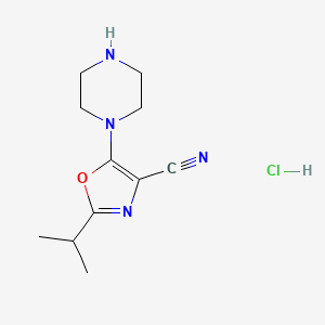 5-(Piperazin-1-yl)-2-(propan-2-yl)-1,3-oxazole-4-carbonitrile hydrochloride