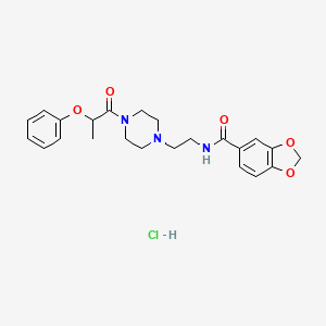 molecular formula C23H28ClN3O5 B2552253 盐酸N-(2-(4-(2-苯氧基丙酰)哌嗪-1-基)乙基)苯并[d][1,3]二氧杂环-5-甲酰胺 CAS No. 1329625-67-3