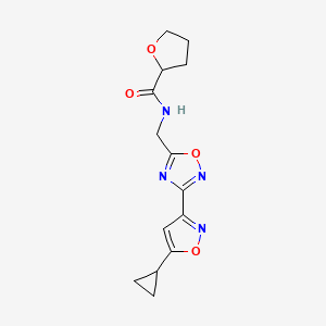 B2553671 N-((3-(5-cyclopropylisoxazol-3-yl)-1,2,4-oxadiazol-5-yl)methyl)tetrahydrofuran-2-carboxamide CAS No. 2034309-20-9