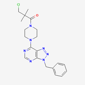 molecular formula C20H24ClN7O B2553681 1-(4-(3-benzyl-3H-[1,2,3]triazolo[4,5-d]pyrimidin-7-yl)piperazin-1-yl)-3-chloro-2,2-dimethylpropan-1-one CAS No. 920207-67-6