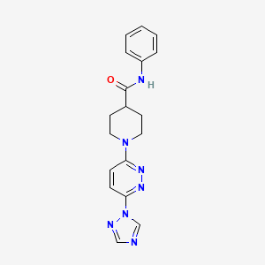 molecular formula C18H19N7O B2553893 1-(6-(1H-1,2,4-三唑-1-基)哒嗪-3-基)-N-苯基哌啶-4-甲酰胺 CAS No. 1797696-63-9