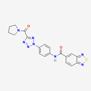 molecular formula C19H16N8O2S B2554787 N-(4-(5-(ピロリジン-1-カルボニル)-2H-テトラゾール-2-イル)フェニル)ベンゾ[c][1,2,5]チアジアゾール-5-カルボキサミド CAS No. 1396865-50-1