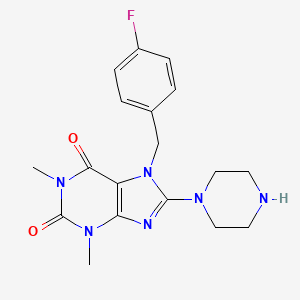 molecular formula C18H21FN6O2 B2554986 7-[(4-Fluorophenyl)methyl]-1,3-dimethyl-8-piperazin-1-ylpurine-2,6-dione CAS No. 333755-22-9