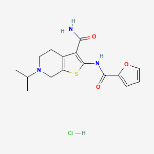 molecular formula C16H20ClN3O3S B2555031 2-(Furan-2-carboxamido)-6-isopropyl-4,5,6,7-tetrahydrothieno[2,3-c]pyridine-3-carboxamide hydrochloride CAS No. 1177807-41-8