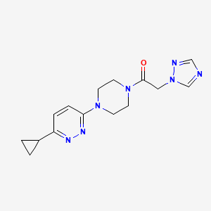 molecular formula C15H19N7O B2555216 1-(4-(6-cyclopropylpyridazin-3-yl)piperazin-1-yl)-2-(1H-1,2,4-triazol-1-yl)ethanone CAS No. 2034493-55-3