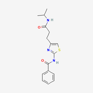 molecular formula C16H19N3O2S B2555276 N-(4-(3-(异丙基氨基)-3-氧代丙基)噻唑-2-基)苯甲酰胺 CAS No. 1021229-54-8