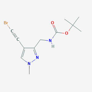 molecular formula C12H16BrN3O2 B2555463 叔丁基N-[[4-(2-溴乙炔基)-1-甲基吡唑-3-基]甲基]氨基甲酸酯 CAS No. 2411298-03-6