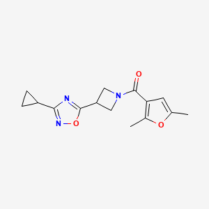 molecular formula C15H17N3O3 B2555563 (3-(3-Cyclopropyl-1,2,4-oxadiazol-5-yl)azetidin-1-yl)(2,5-dimethylfuran-3-yl)methanone CAS No. 1396799-81-7