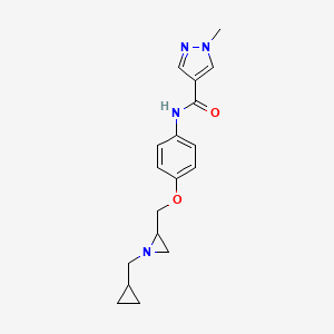 molecular formula C18H22N4O2 B2555926 N-[4-[[1-(Cyclopropylmethyl)aziridin-2-yl]methoxy]phenyl]-1-methylpyrazole-4-carboxamide CAS No. 2418734-14-0