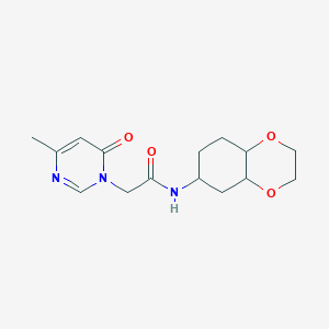 molecular formula C15H21N3O4 B2556074 2-(4-methyl-6-oxopyrimidin-1(6H)-yl)-N-(octahydrobenzo[b][1,4]dioxin-6-yl)acetamide CAS No. 1902894-93-2