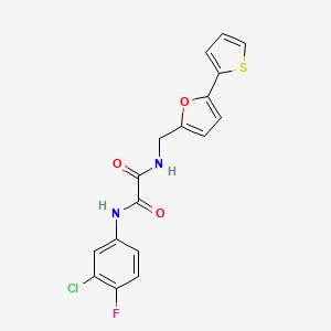 molecular formula C17H12ClFN2O3S B2556361 N1-(3-chloro-4-fluorophenyl)-N2-((5-(thiophen-2-yl)furan-2-yl)methyl)oxalamide CAS No. 2034489-31-9