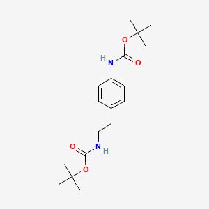 molecular formula C18H28N2O4 B2556688 N-Boc-4-(2-boc-aminoetil)-anilina CAS No. 1823291-67-3