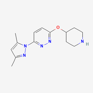 molecular formula C14H19N5O B2557139 3-(3,5-dimetil-1H-pirazol-1-il)-6-(piperidin-4-iloxi)piridazina CAS No. 2380095-78-1