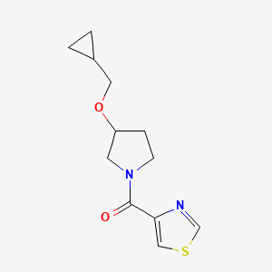 molecular formula C12H16N2O2S B2557472 (3-(环丙基甲氧基)吡咯烷-1-基)(噻唑-4-基)甲酮 CAS No. 2034520-49-3