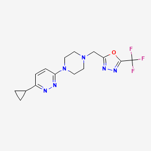 molecular formula C15H17F3N6O B2557702 2-[[4-(6-Cyclopropylpyridazin-3-yl)piperazin-1-yl]methyl]-5-(trifluoromethyl)-1,3,4-oxadiazole CAS No. 2380175-16-4