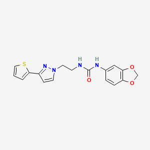 molecular formula C17H16N4O3S B2558061 1-(benzo[d][1,3]dioxol-5-yl)-3-(2-(3-(thiophen-2-yl)-1H-pyrazol-1-yl)ethyl)urea CAS No. 1797627-80-5