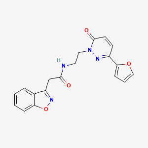 molecular formula C19H16N4O4 B2558597 2-(苯并[d]异恶唑-3-基)-N-(2-(3-(呋喃-2-基)-6-氧代吡哒嗪-1(6H)-基)乙基)乙酰胺 CAS No. 1207026-78-5