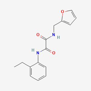 N'-(2-ethylphenyl)-N-[(furan-2-yl)methyl]ethanediamide