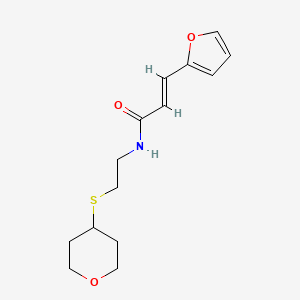 (E)-3-(furan-2-yl)-N-(2-((tetrahydro-2H-pyran-4-yl)thio)ethyl)acrylamide