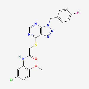 molecular formula C20H16ClFN6O2S B2559207 N-(5-氯-2-甲氧基苯基)-2-((3-(4-氟苄基)-3H-[1,2,3]三唑并[4,5-d]嘧啶-7-基)硫代)乙酰胺 CAS No. 863457-75-4