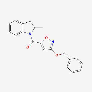 molecular formula C20H18N2O3 B2559759 (3-(Benzyloxy)isoxazol-5-yl)(2-methylindolin-1-yl)methanone CAS No. 1428366-17-9