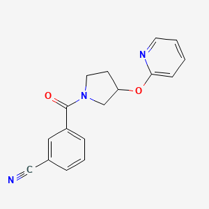 molecular formula C17H15N3O2 B2559877 3-(3-(吡啶-2-基氧基)吡咯烷-1-羰基)苯甲腈 CAS No. 1903354-19-7