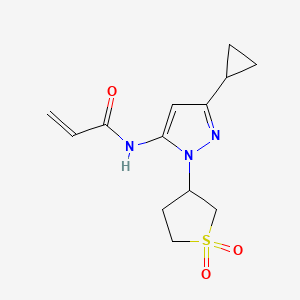 molecular formula C13H17N3O3S B2559948 N-[5-Cyclopropyl-2-(1,1-dioxothiolan-3-yl)pyrazol-3-yl]prop-2-enamide CAS No. 2189108-29-8