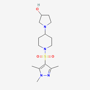 molecular formula C15H26N4O3S B2560004 1-(1-((1,3,5-三甲基-1H-吡唑-4-基)磺酰基)哌啶-4-基)吡咯烷-3-醇 CAS No. 1448045-77-9