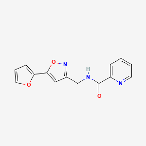 molecular formula C14H11N3O3 B2560026 N-((5-(furan-2-yl)isoxazol-3-yl)methyl)picolinamide CAS No. 1210619-25-2