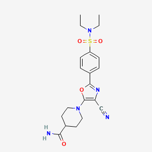 molecular formula C20H25N5O4S B2560302 1-(4-Cyano-2-{4-[(diethylamino)sulfonyl]phenyl}-1,3-oxazol-5-yl)piperidine-4-carboxamide CAS No. 941243-13-6