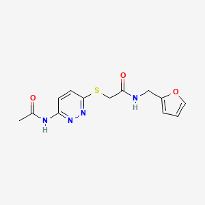 molecular formula C13H14N4O3S B2560722 2-((6-乙酰氨基哒嗪-3-基)硫代)-N-(呋喃-2-基甲基)乙酰胺 CAS No. 1021056-92-7