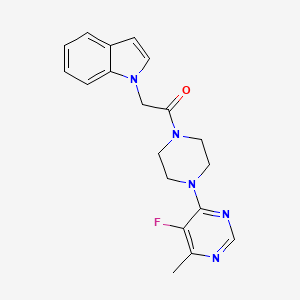 molecular formula C19H20FN5O B2560919 1-[4-(5-Fluoro-6-methylpyrimidin-4-yl)piperazin-1-yl]-2-indol-1-ylethanone CAS No. 2380082-08-4