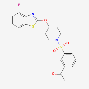 molecular formula C20H19FN2O4S2 B2561163 1-(3-((4-((4-氟苯并[d]噻唑-2-基)氧基)哌啶-1-基)磺酰基)苯基)乙酮 CAS No. 1286713-88-9